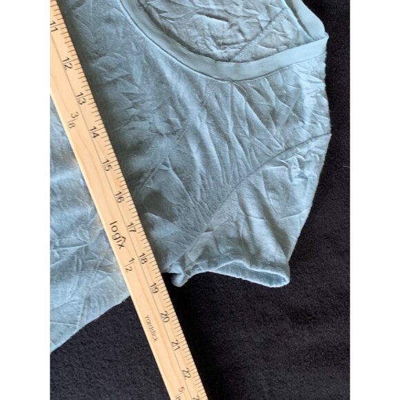 Simply Vera Vera Wang Ladies Crinkle-Style Top Size Large Sage Green - Picture 3 of 9